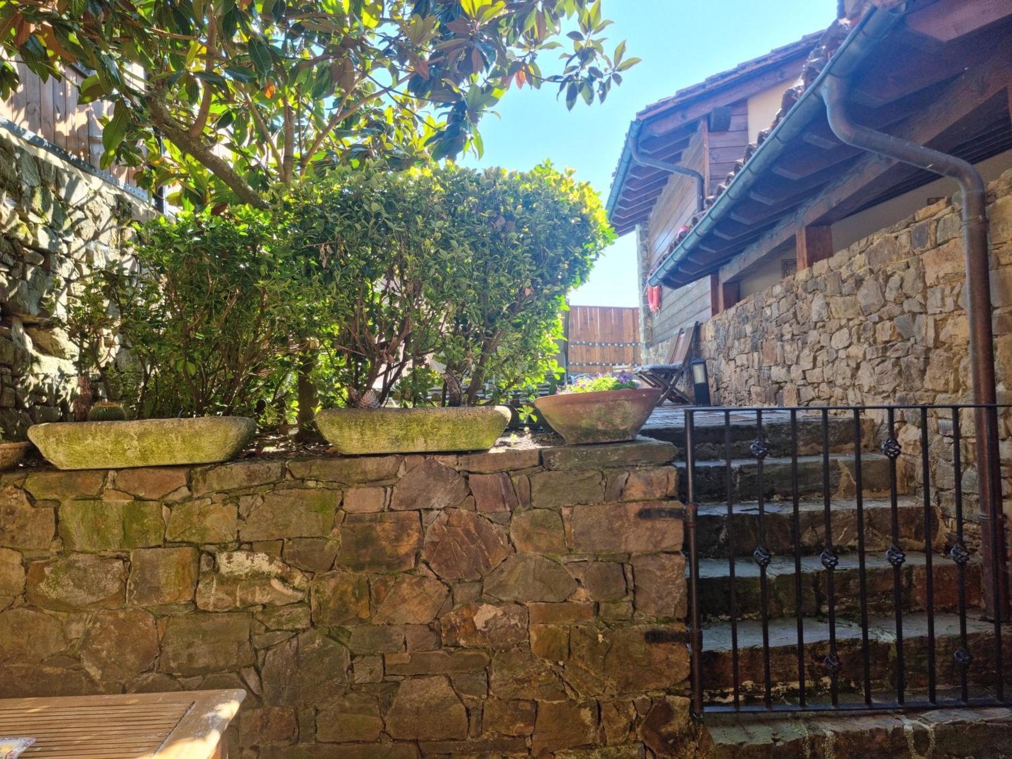 La Casa De Las Chimeneas Tudes Ngoại thất bức ảnh